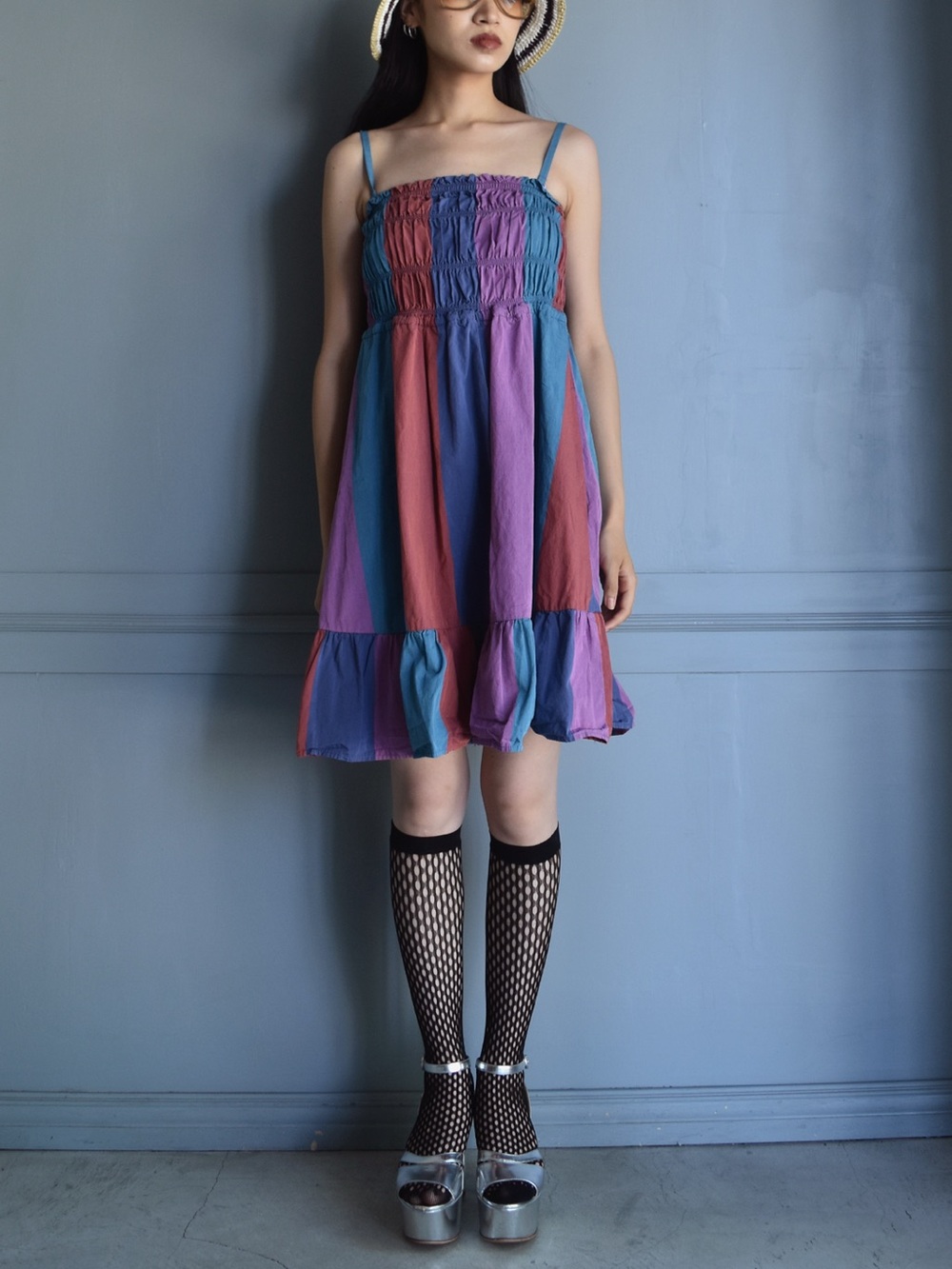 46 Marc Jacobs Patch Smocked Dress - Picture 1 of 2